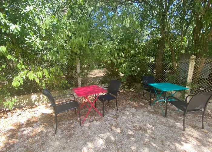 T3 En Duplex Pour 6 Pers Bien Place Terrasse Et Parking Inclus